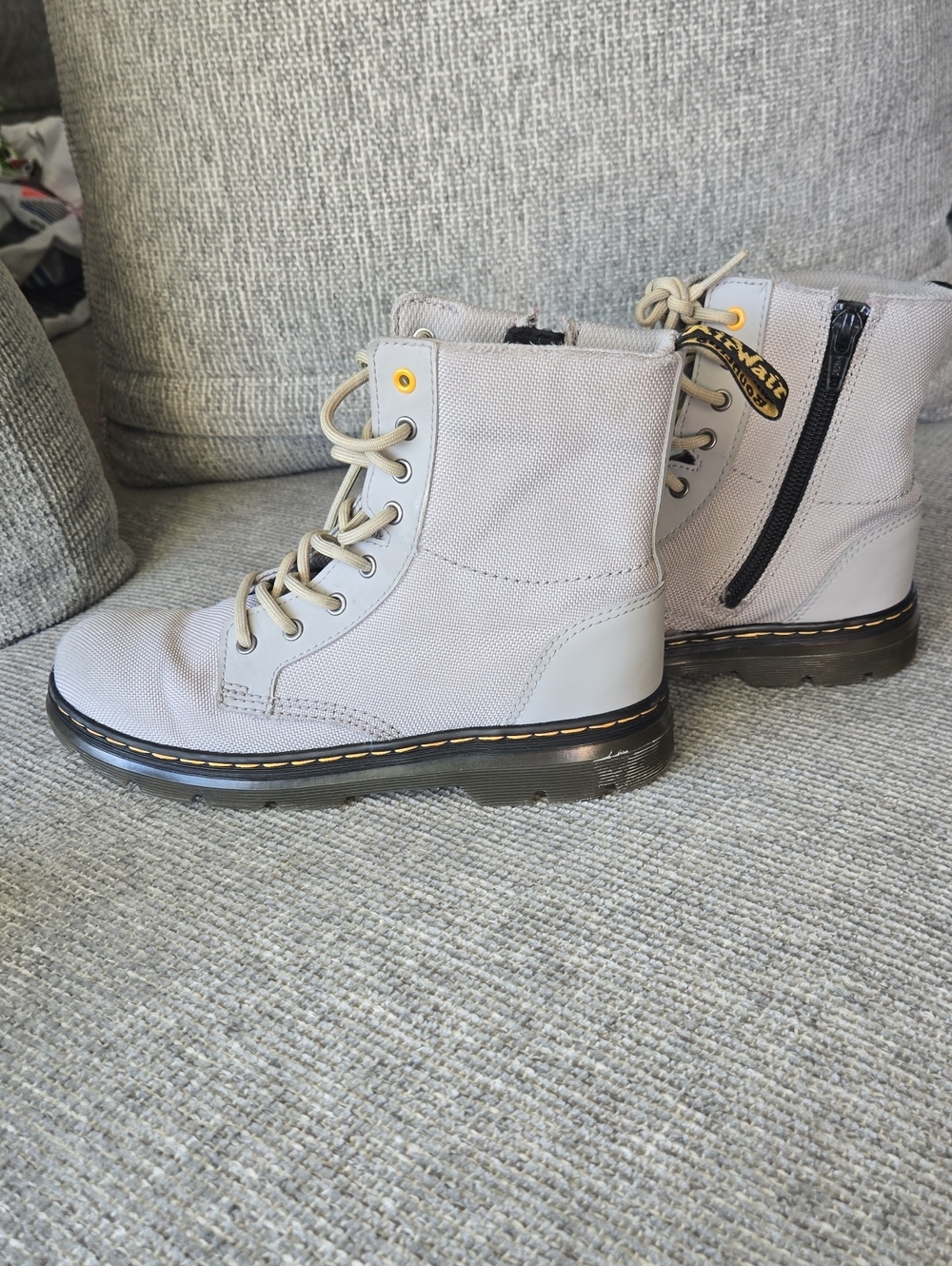 Youth Combs Xtra Tough Poly Casual Dr Martens In Airwair